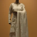 a line suit by kaarigar